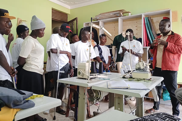 tailoring-class tailoring-class
